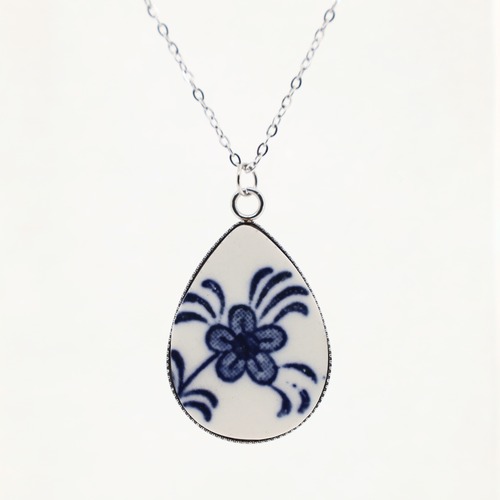 Framed Necklase27