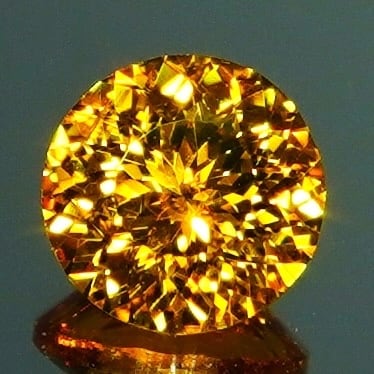 Bright Brilliant Cut™️ 129Facets】色彩が奏でる、光の花弁 0.52ct