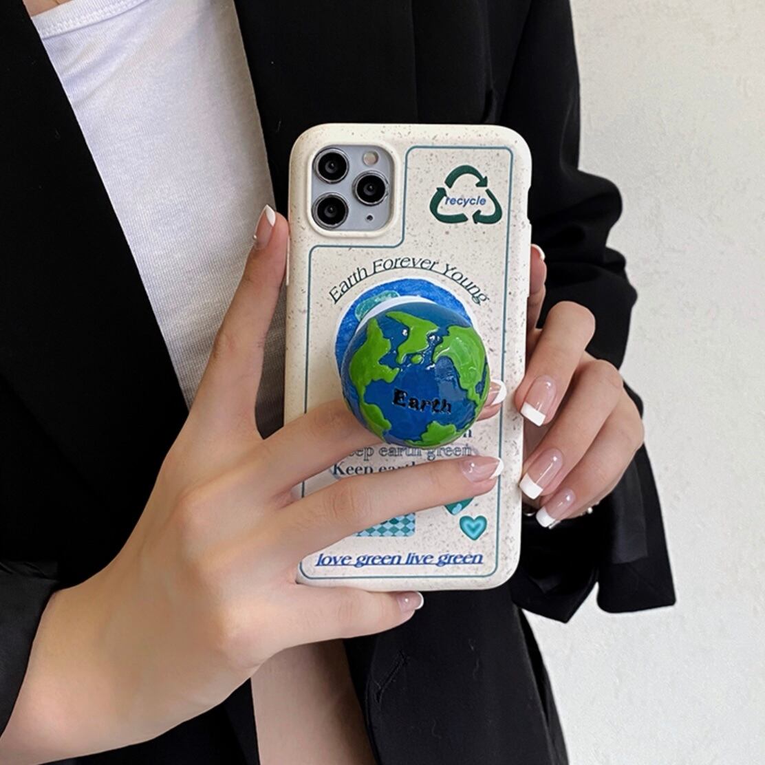 レトロかわいい アース♪ IPhoneケース スマホグリップ ポップソケット 落下防止 スタンド スマホ カバー シンプル 個性派 Lamitte Deco トレンド 韓国ファッション ショップ BASE店 Powered By BASE | 韓国 スマホグリップ ポップソケット | oxygencycles.in