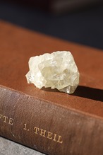 フローライト「陽だまり」Fluorite ◇ 天然石 鉱物 パワーストーン 原石 | st00400