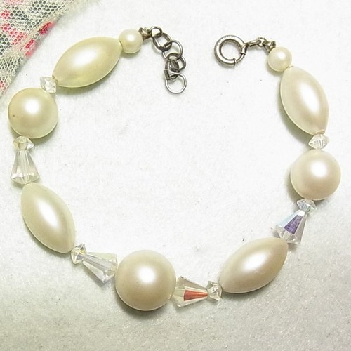 白ビーズのブレスレット　 ヴィンテージブレスレットのセール通販 11086BR