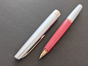 '60s　セーラー万年筆 ２１ ミニ　SAILOR 21 Mini　（極細字）　21K　　　　　02469