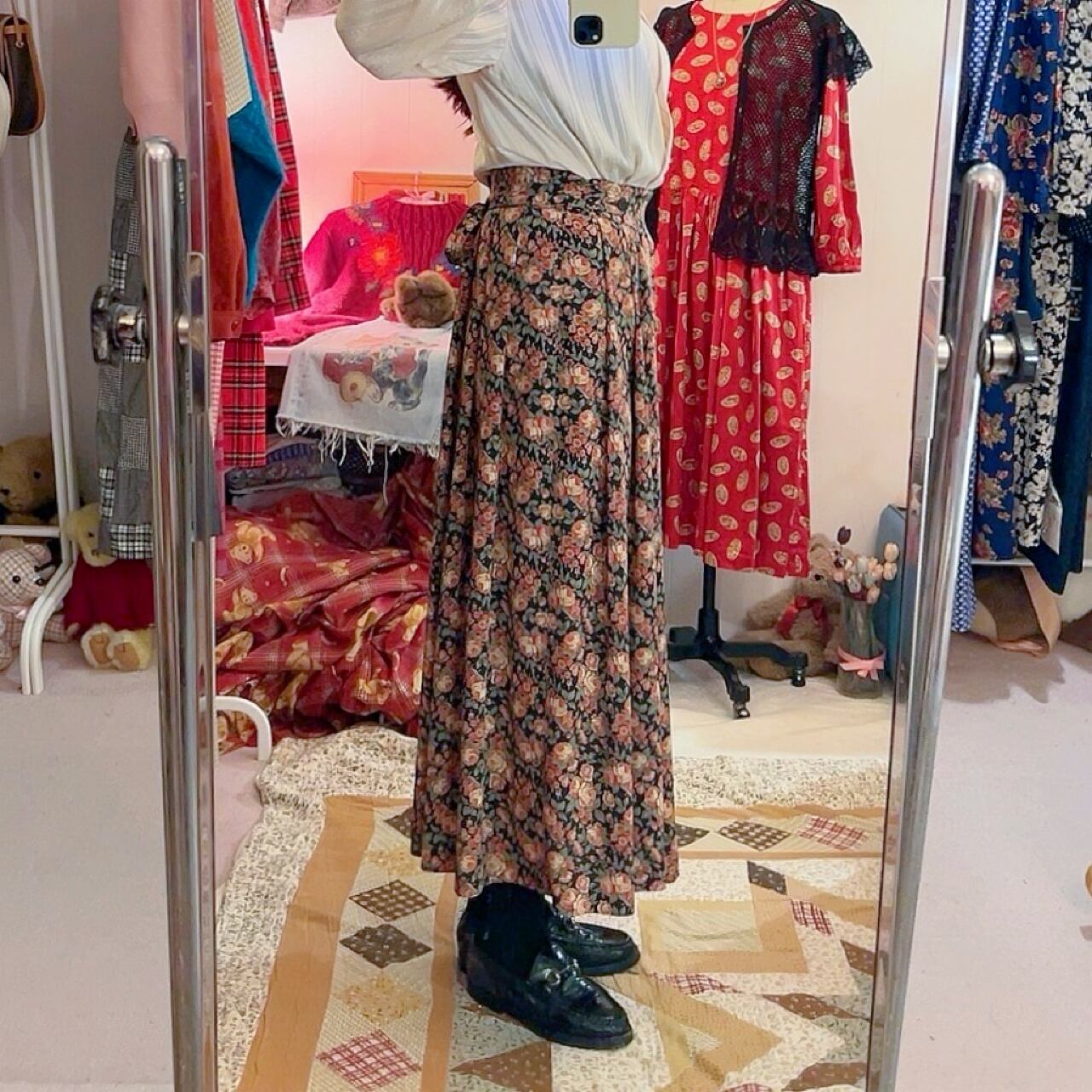 waist ribbon rose tuck flare skirt