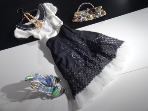 ★XL☆カットワ－ク刺繍が印象的なワンピ－ス(OPN6060) 