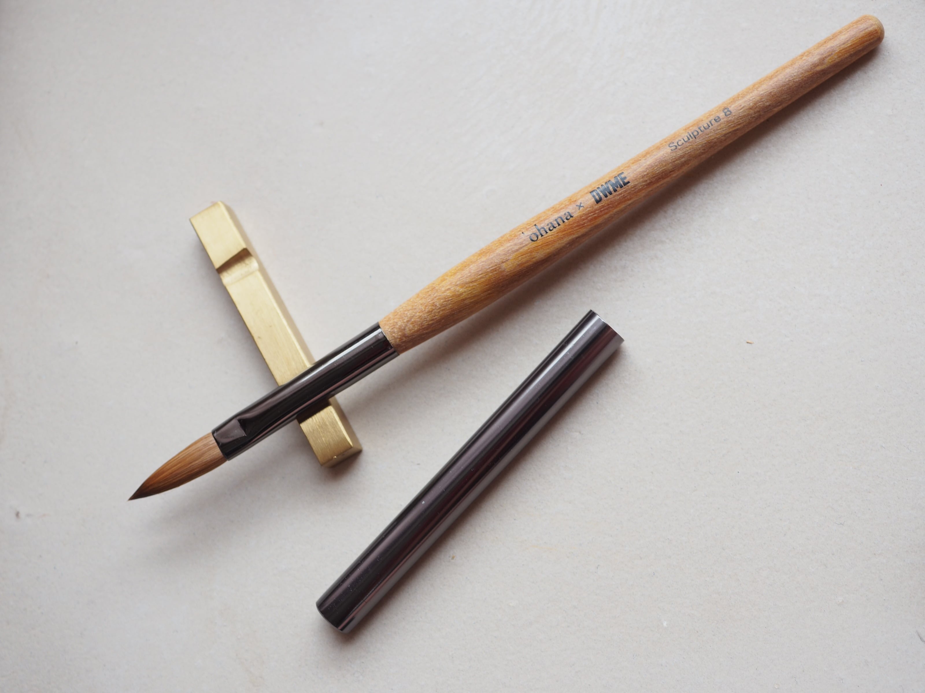 DWME】sculpture brush M | QUATRE FEUILLES