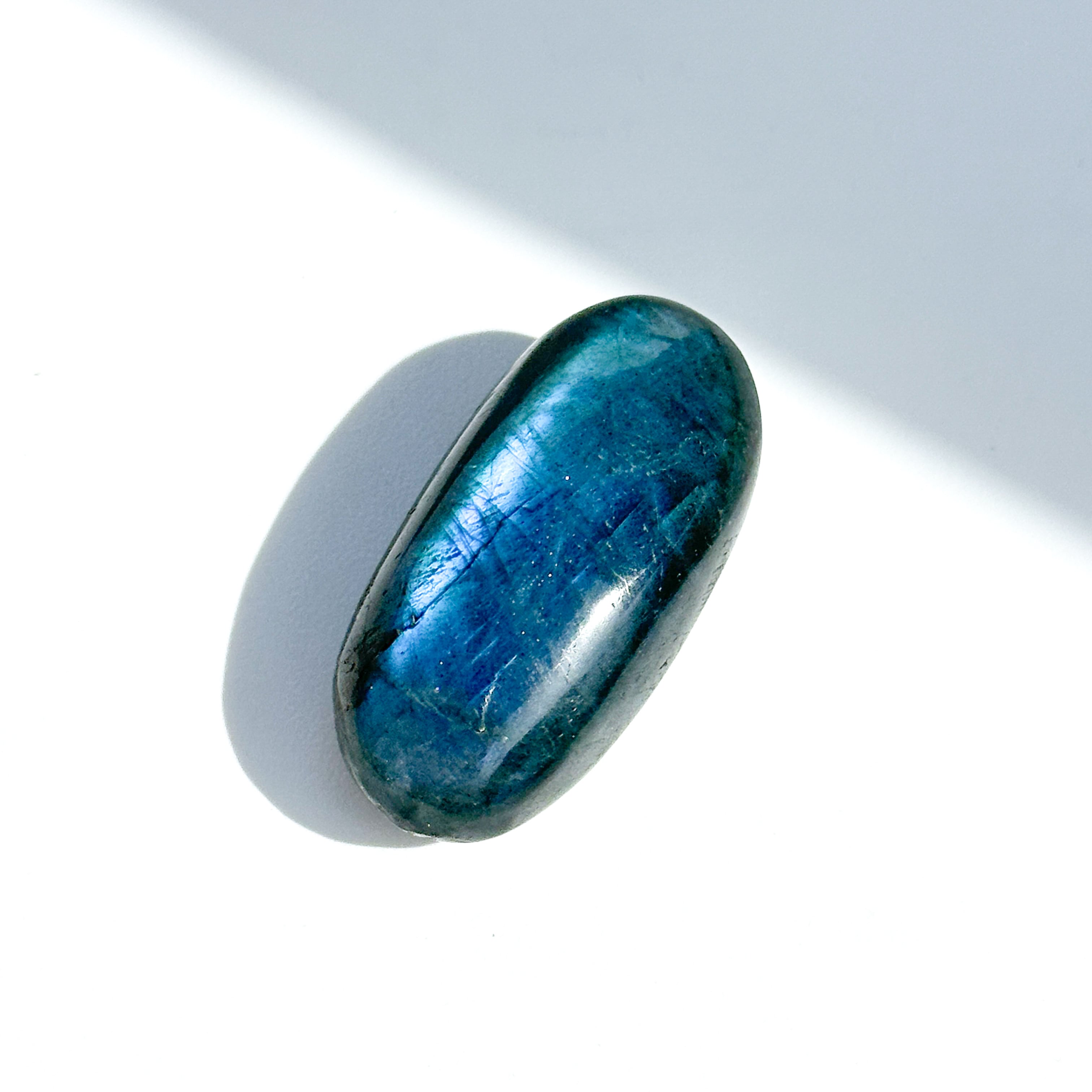 ラブラドライト パームストーン 32◇ Labradorite ◇天然石・鉱物・パワーストーン・インテリア