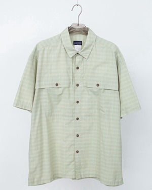 "Patagonia" check pattern short sleeve shirt