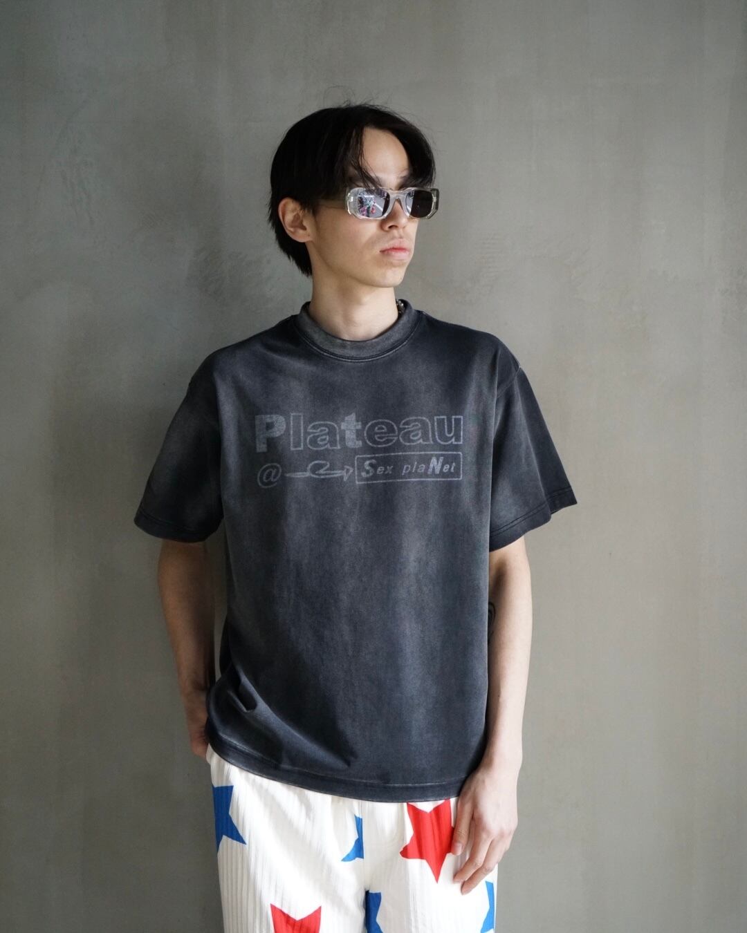 PLATEAU STUDIO【Sp tee -Washed black-】