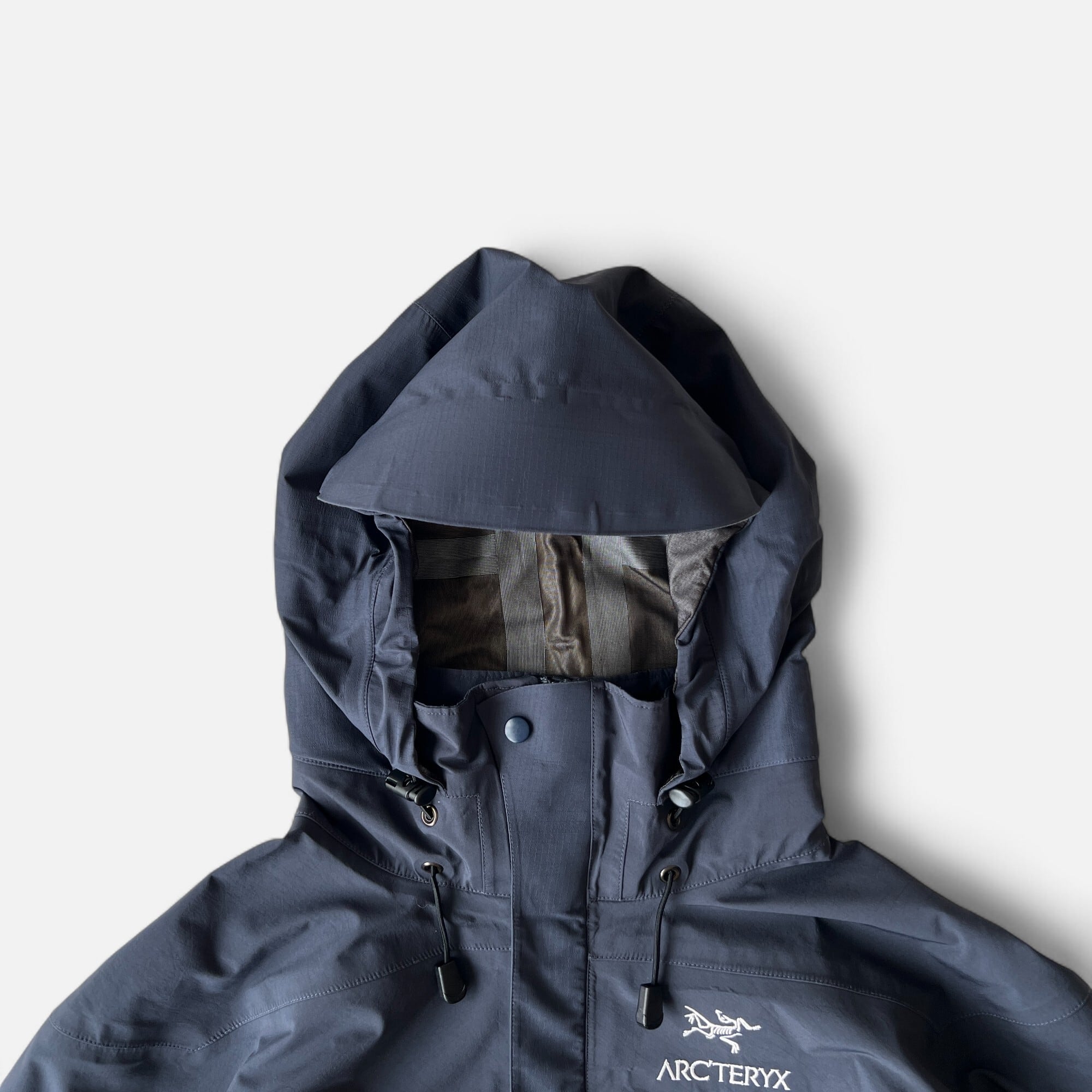 ジャケット・アウター 2004 Arc'teryx Theta AR Jacket Cinder S 2004 Arc'teryx Theta AR Jacket Cinder S | assemble store