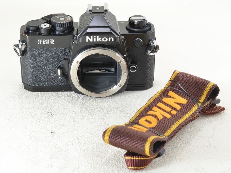 Nikon new FM2 ブラック 黒 動作完璧 良品 ボディ