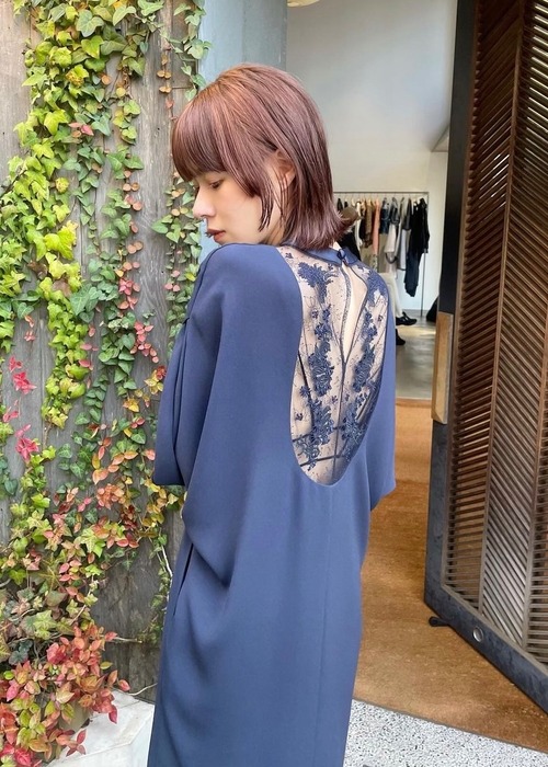 【24SS】Mame Kurogouchi マメクロゴウチ /Back Satin Crepe Georgette Emboridered Lace Back Dress