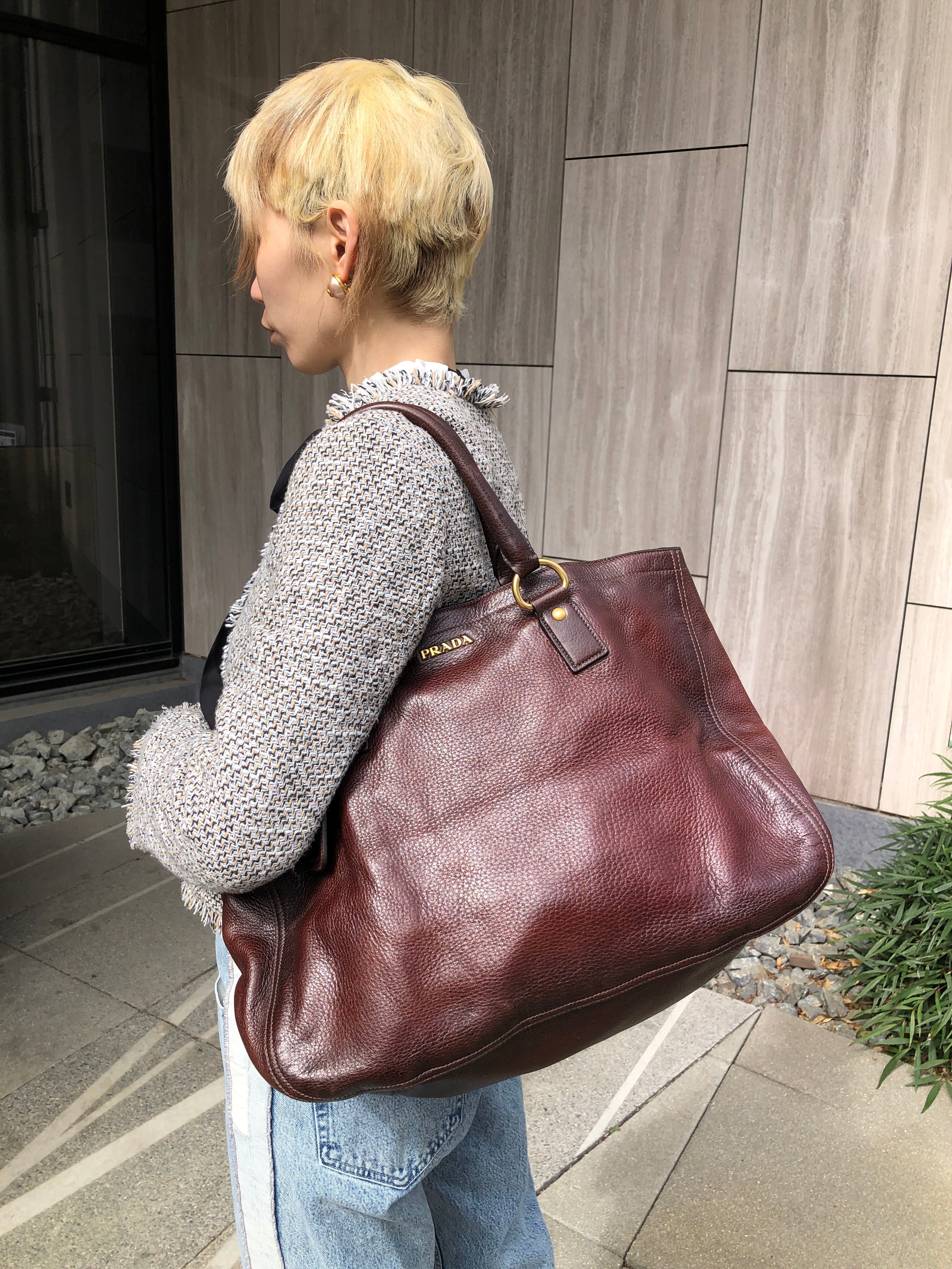 アンティーク商品となっており限定品！ PRADA ボストンバッグ 2way 中古・古着通販】PRADA (プラダ) 2WAYボストンバッグ ブラック