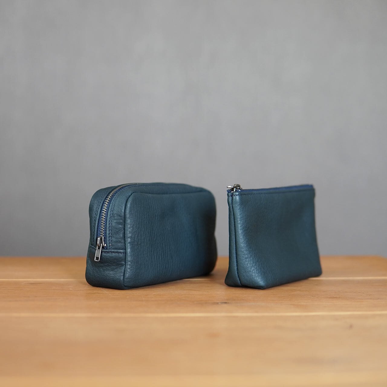 エイジングレザーケース | Leather Shoe Journal Store.