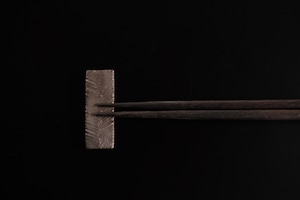 ブロンズ釉箸置 杉綾　　4個セット