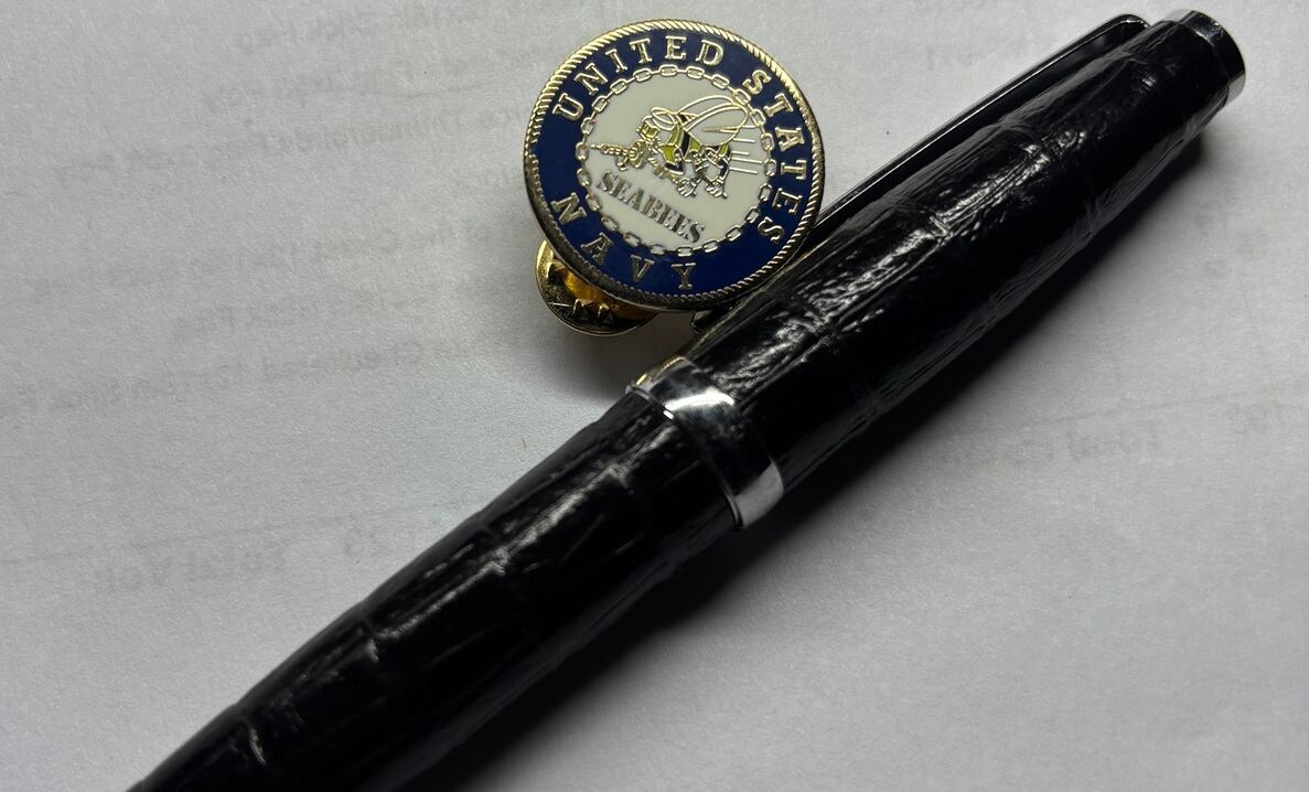 ミリタリー U.S.Navy SEABEES ピンバッジ アメリカ 海軍