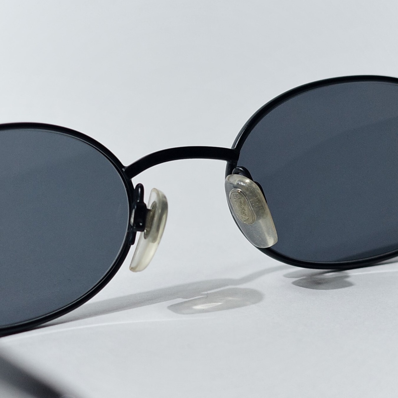 "EMPORIO ARMANI" OVAL SUNGLASSES