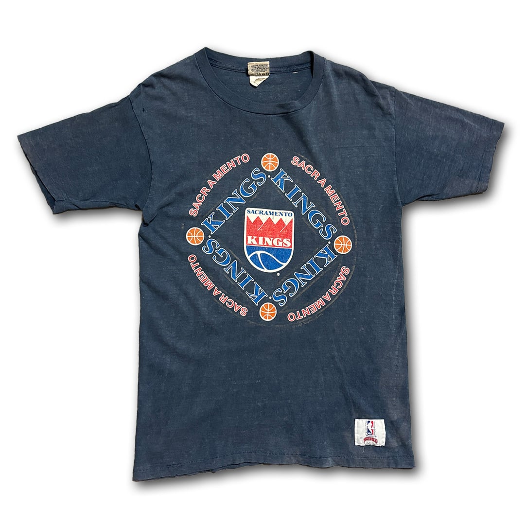 Sacramento Kings Old Logo Printed T-shirt. NUTMEG MILLS