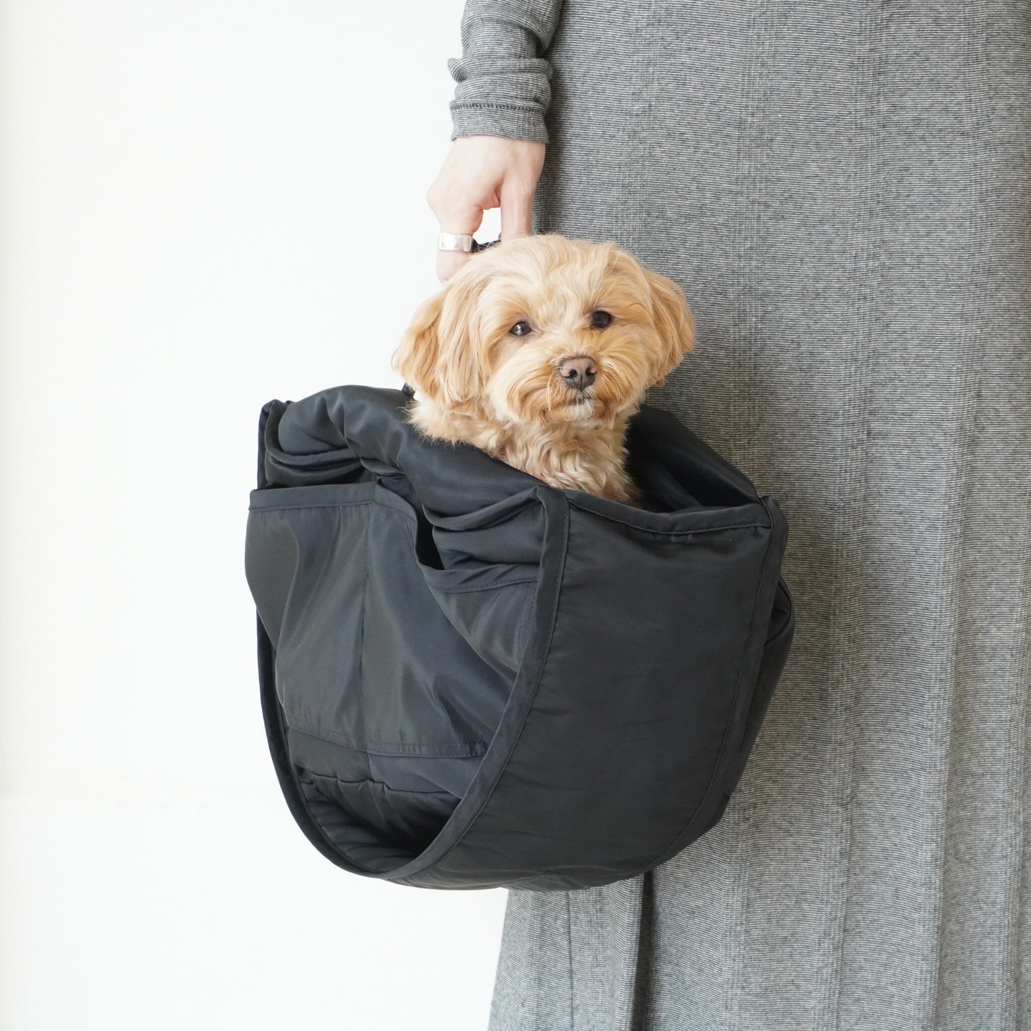 ote. sling bed bag BLACK | ote.