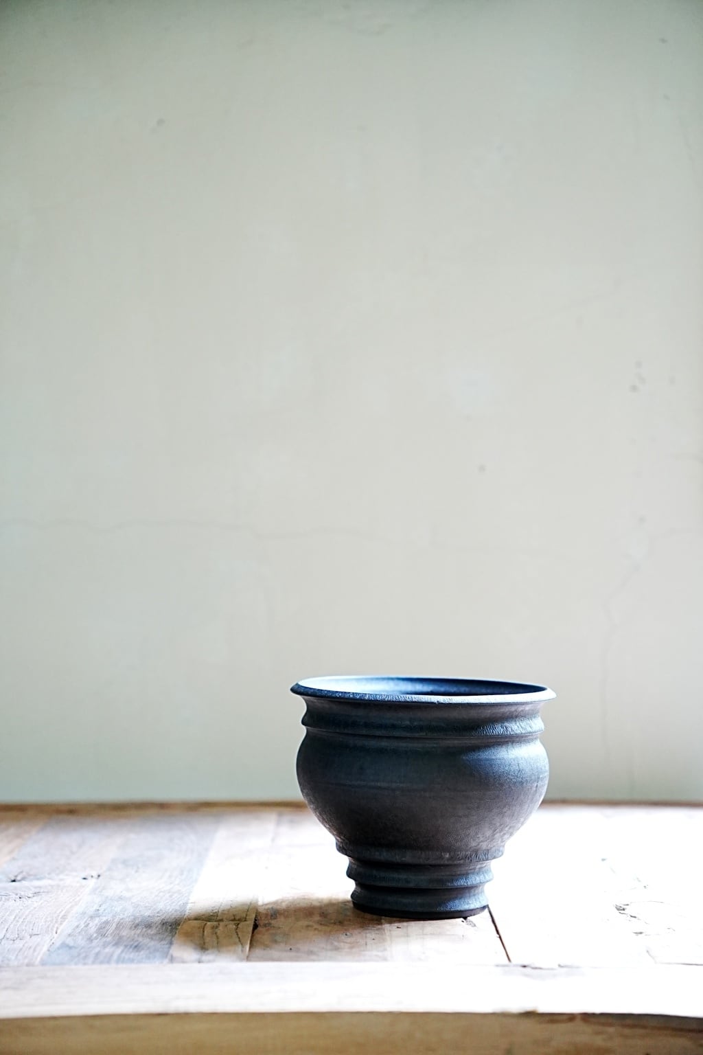 カタチ製作所クレーター鉢2セット