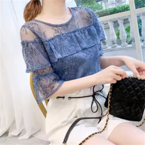 【送料無料】 トップス 2色 ブラウス 袖あり フレア袖 ラウンドネック クルーネック プルオーバー Aライン フレア 透け感 シースルー 薄手生地 かわいい 大人可愛い 大人女子 こなれ感 シンプル カジュアル 大人 上品 おしゃれ お洒落 ラフ コンサバ エレガント フェミニン 花柄 春 夏 20代 30代 40代 レディース 女性 デート お出かけ お茶会 女子会 休日 演奏会 授業参観 プチプライス カラバリ デイリーユース 普段使い オルチャン 韓国系 ファッション 半袖 着痩せ インスタ映え