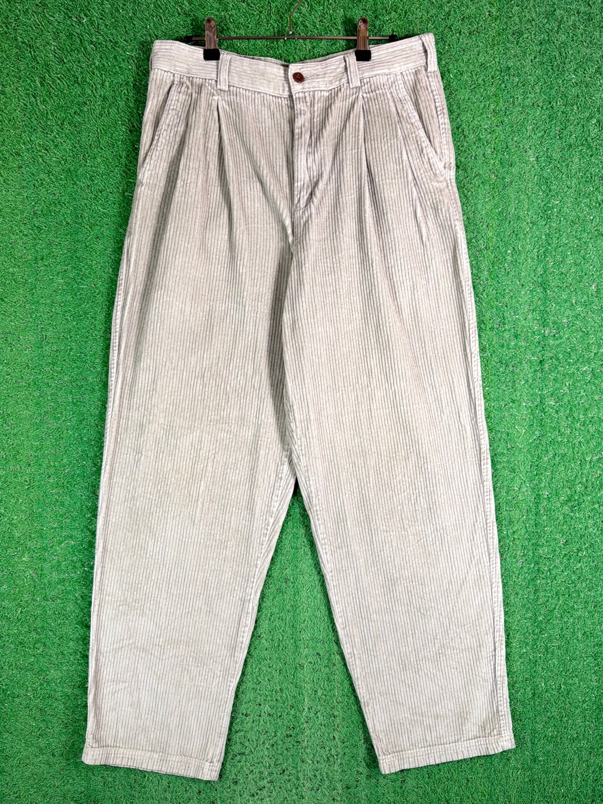 80〜90s vintageコーデュロイ 2タックパンツ　美品 Men's】 90s CAMBRIDGE 太畝 2タック コーデュロイ パンツ / 90年代