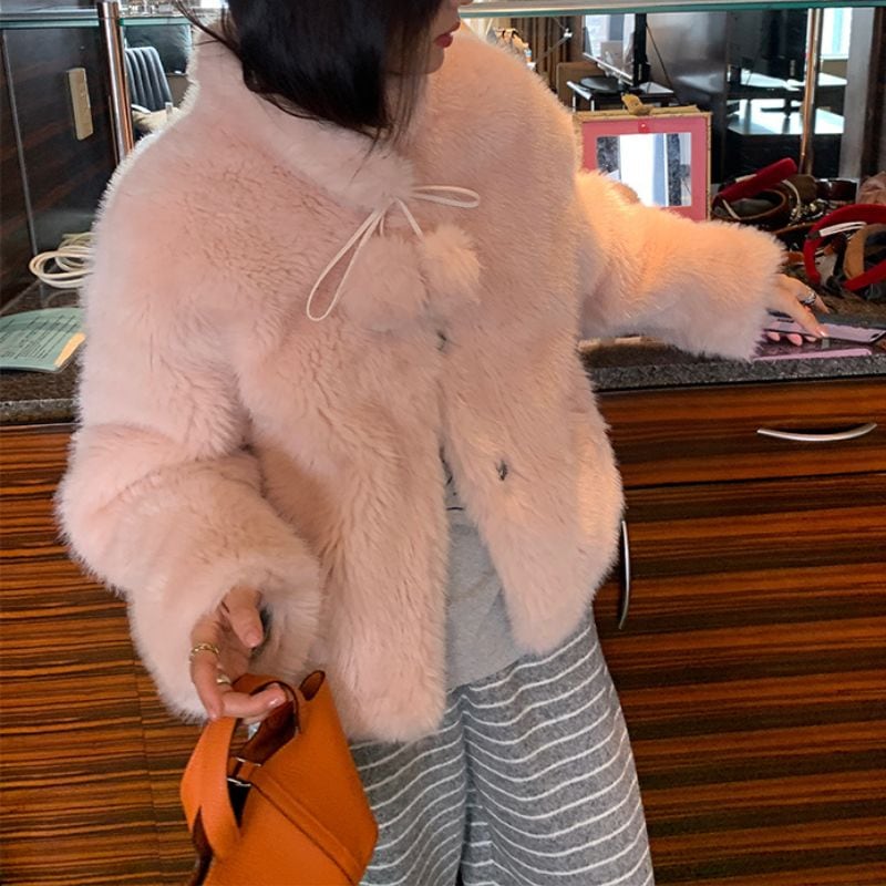 Pom pom fluffy short coat 00597