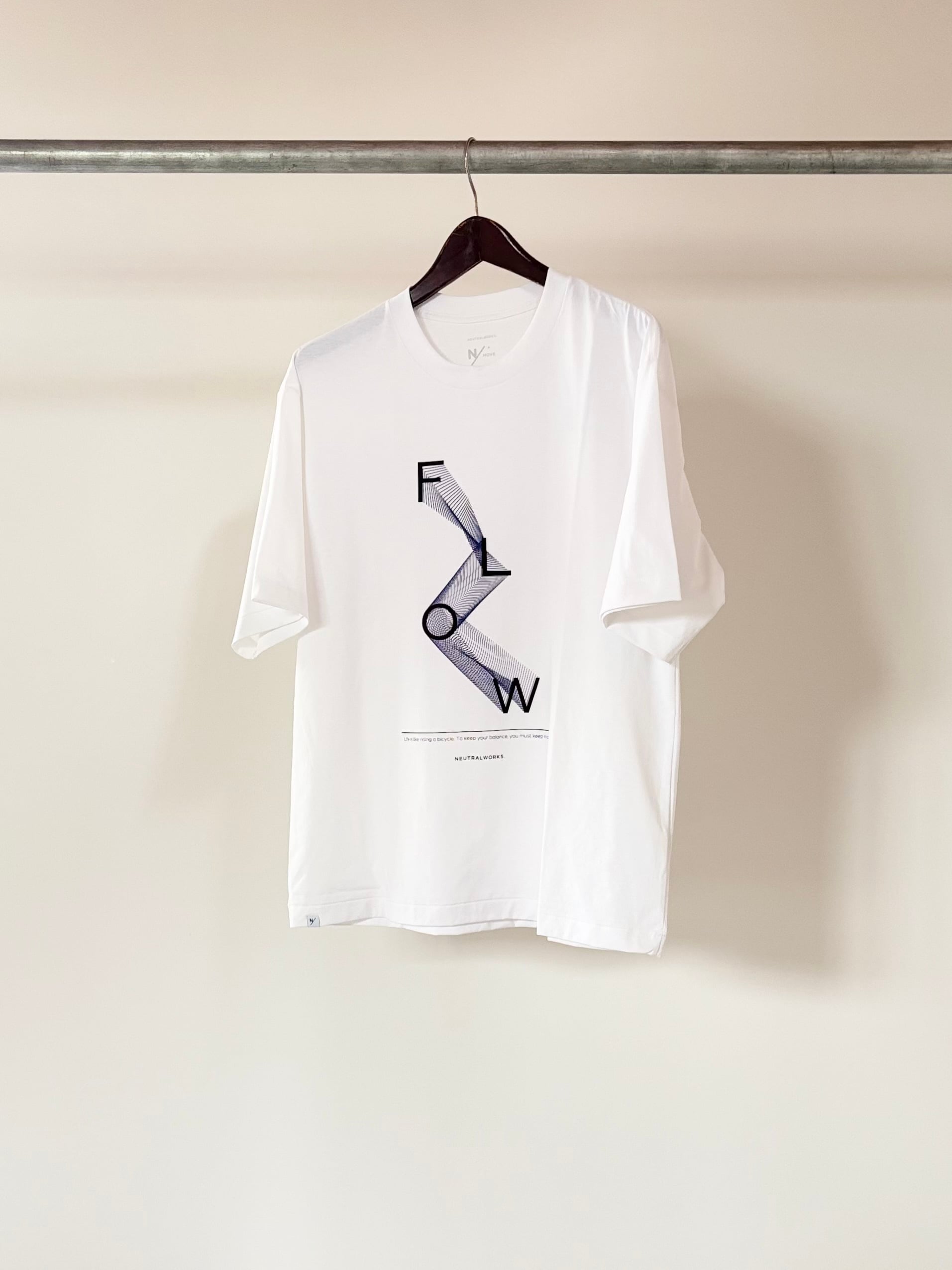 美品 NEUTRALWORKS ニュートラルワークス 半袖シャツ L NEUTRALWORKS ニュートラルワークス【グラフィックティーショート