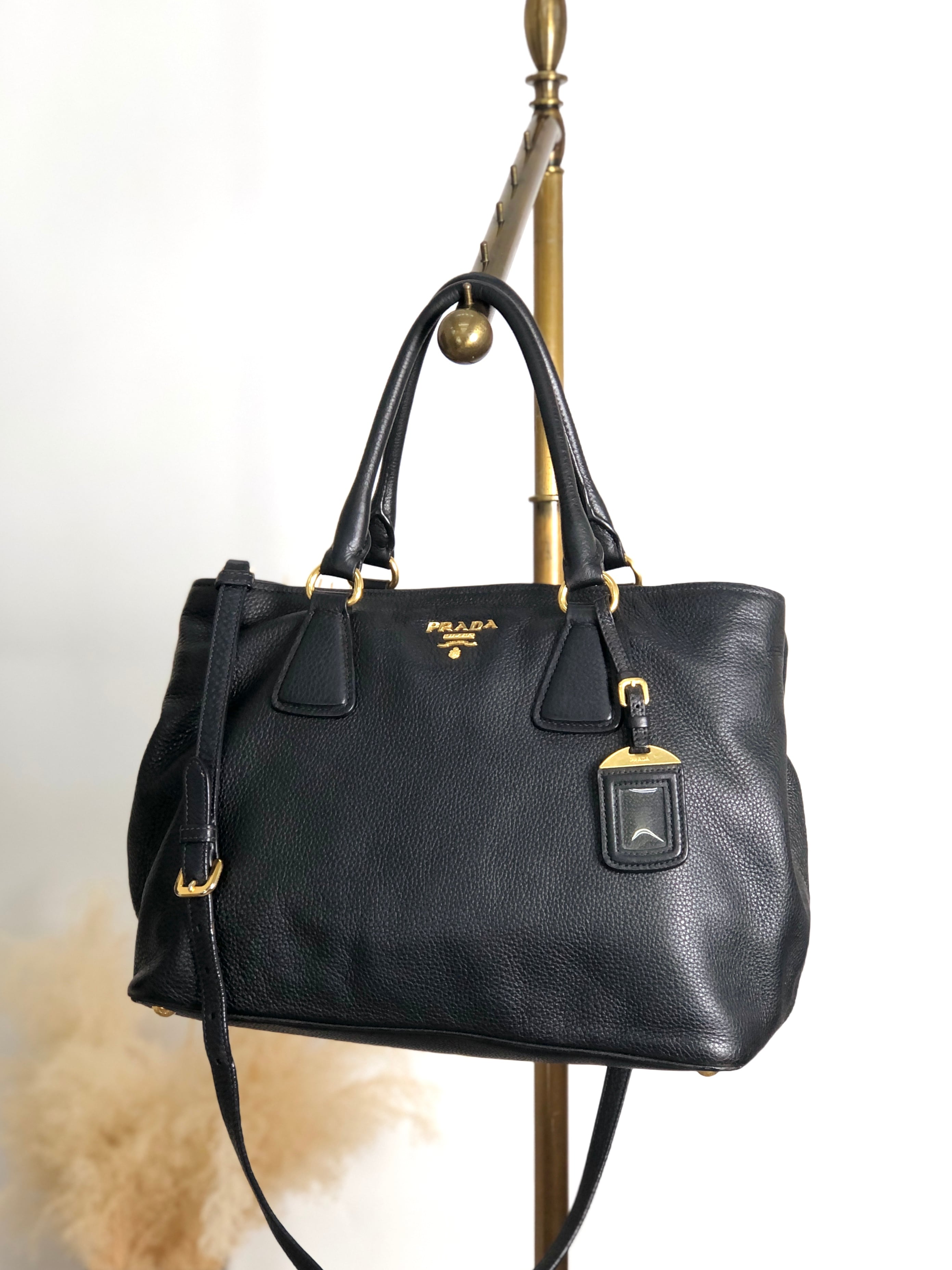 PRADA プラダ ハンドバッグ ブラック ロゴ レザー ボストン vintage