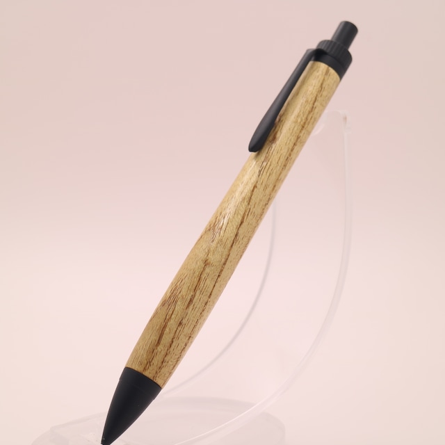 クワ × マットブラック 木軸ペン｜【人気No.1】木の温もりと黒の品格、毎日に寄り添う一本｜ボールペン／シャーペン　260118