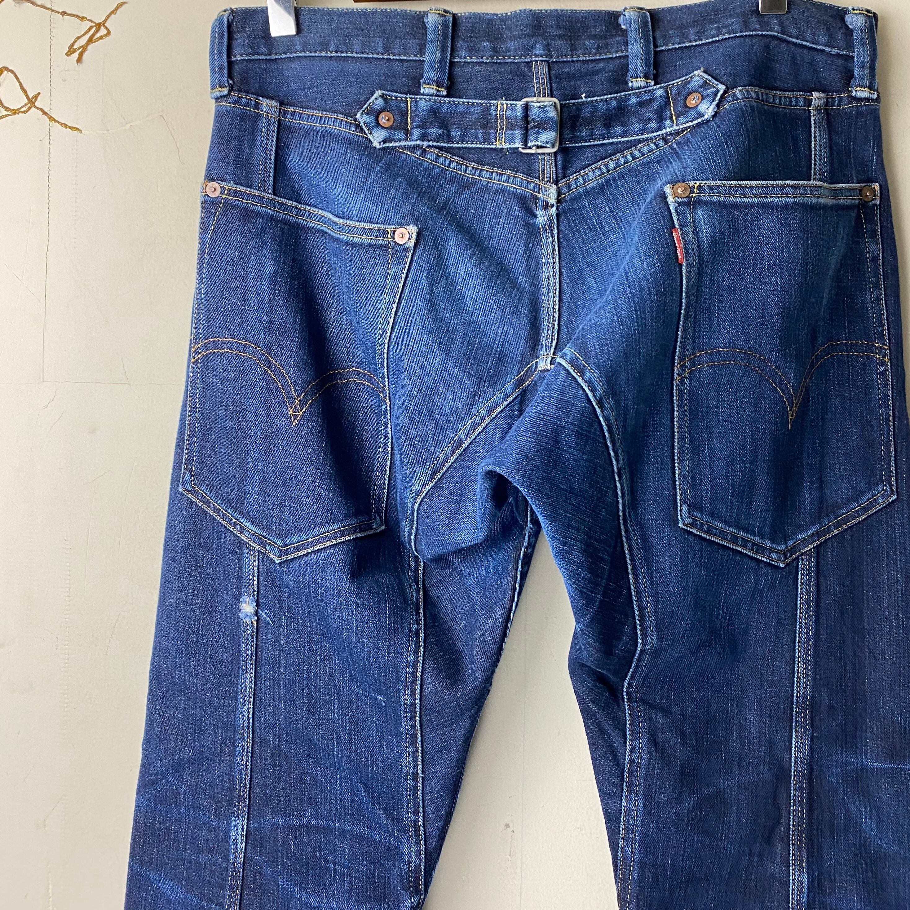 2017AW LEVI
