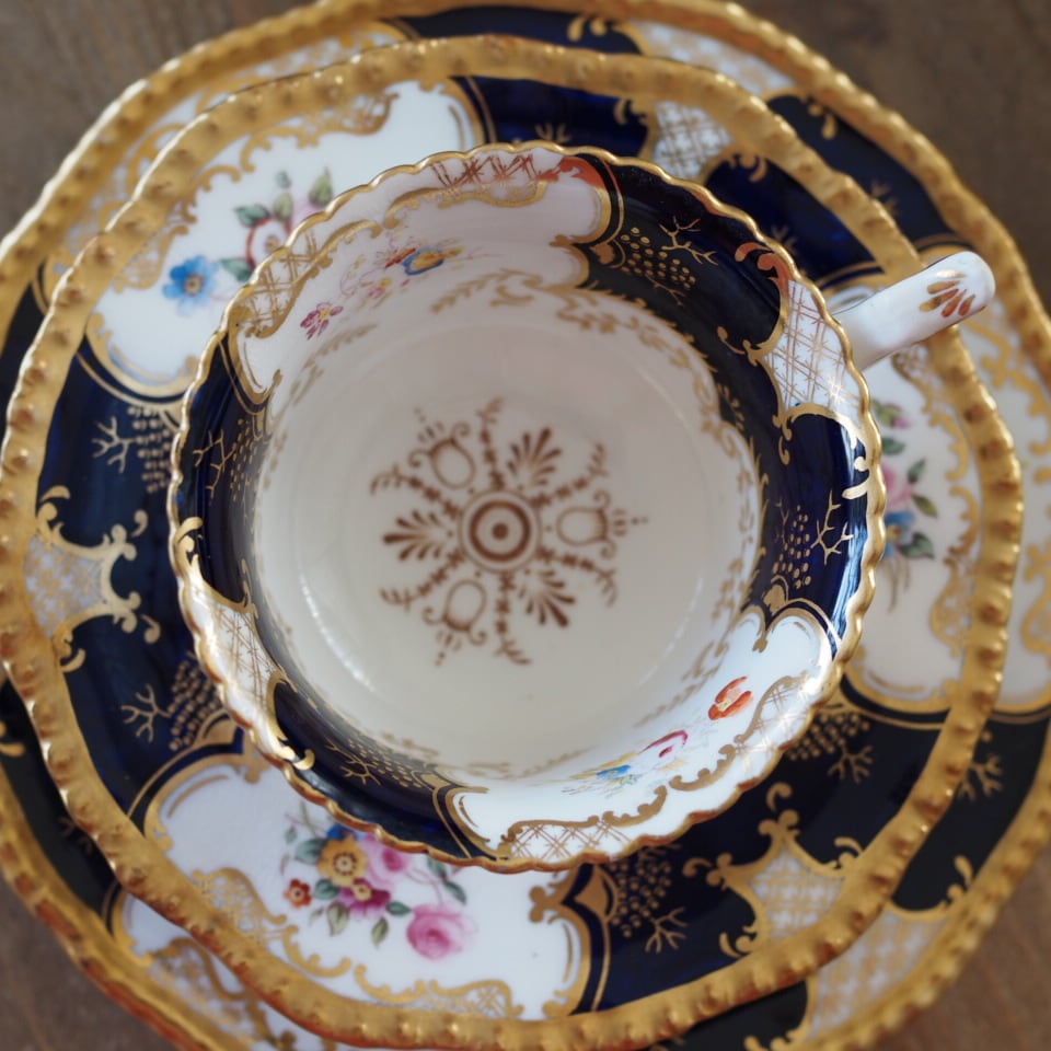 英国コールポート 希少 バットウィング・コバルト トリオA カップ