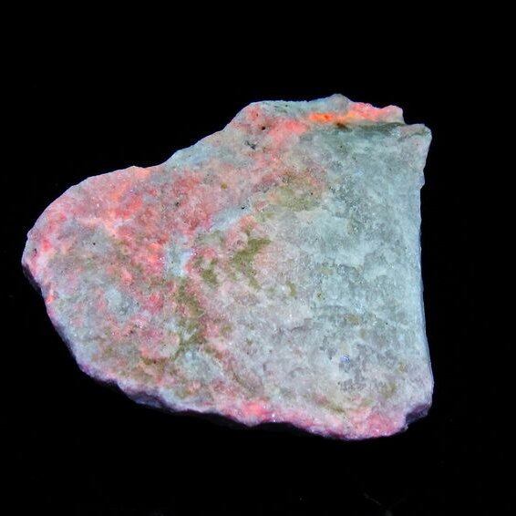 ハックマナイト 原石 一点物 171-6240