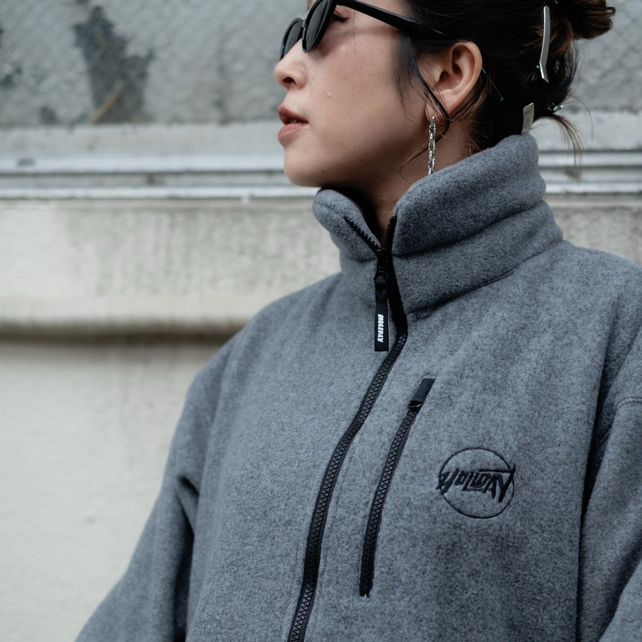 HOLIDAY】 classic fleece anorak dress | olaf