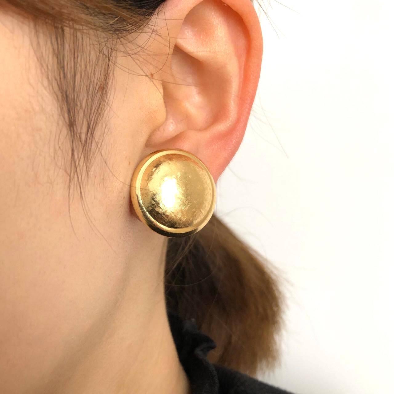 再入荷〉USA真鍮ラウンドカボションの〈ピアス/イヤリング〉 ＊チタン