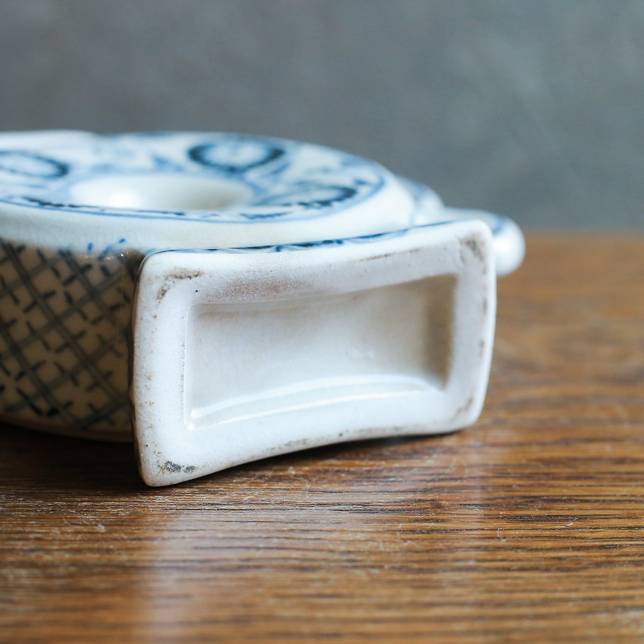 すべてが美しい、陶器のポット