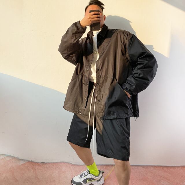 【予約販売】メンズ セットアップ 上下 長袖 ハーフパンツ 無地 ストリート ブラック/ホワイト/グレー ジップアップ ブラック ウインドブレーカー 部屋着 韓国 ジム スポーツウエア カジュアル 春 大きいサイズ M/L/XL