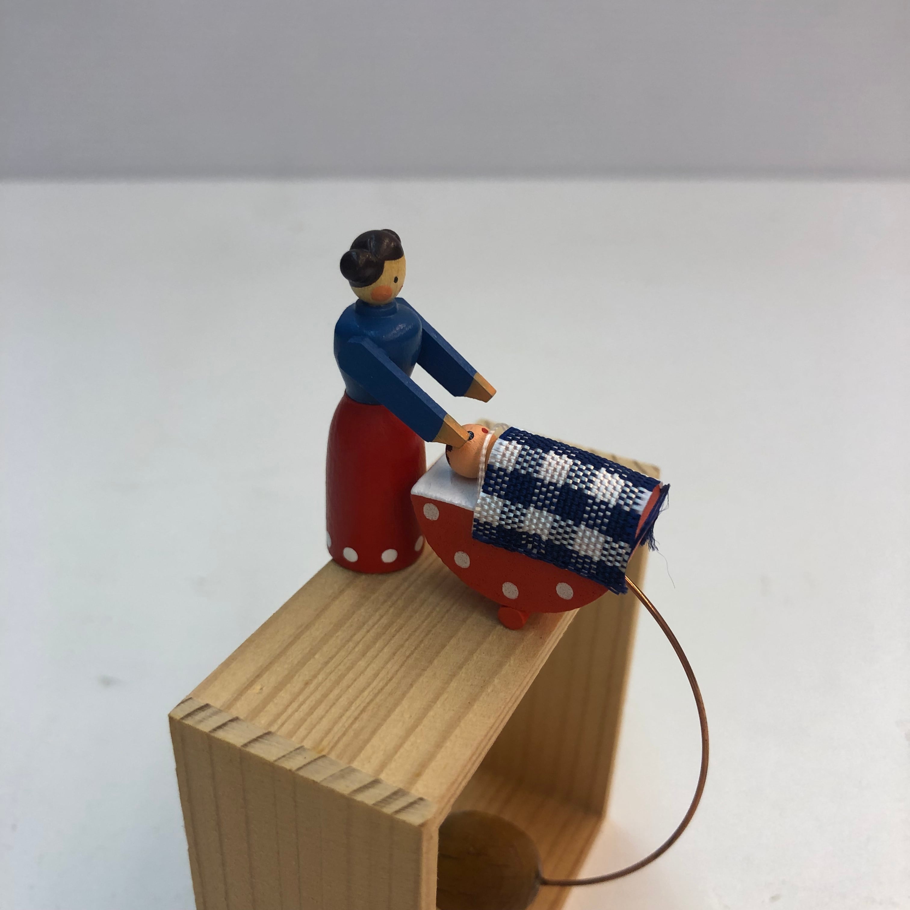 ヴォルフガング・ヴェルナー工房 / やじろべえ | wg-anne