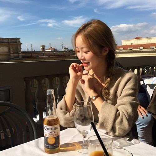 Ⅴネックニット