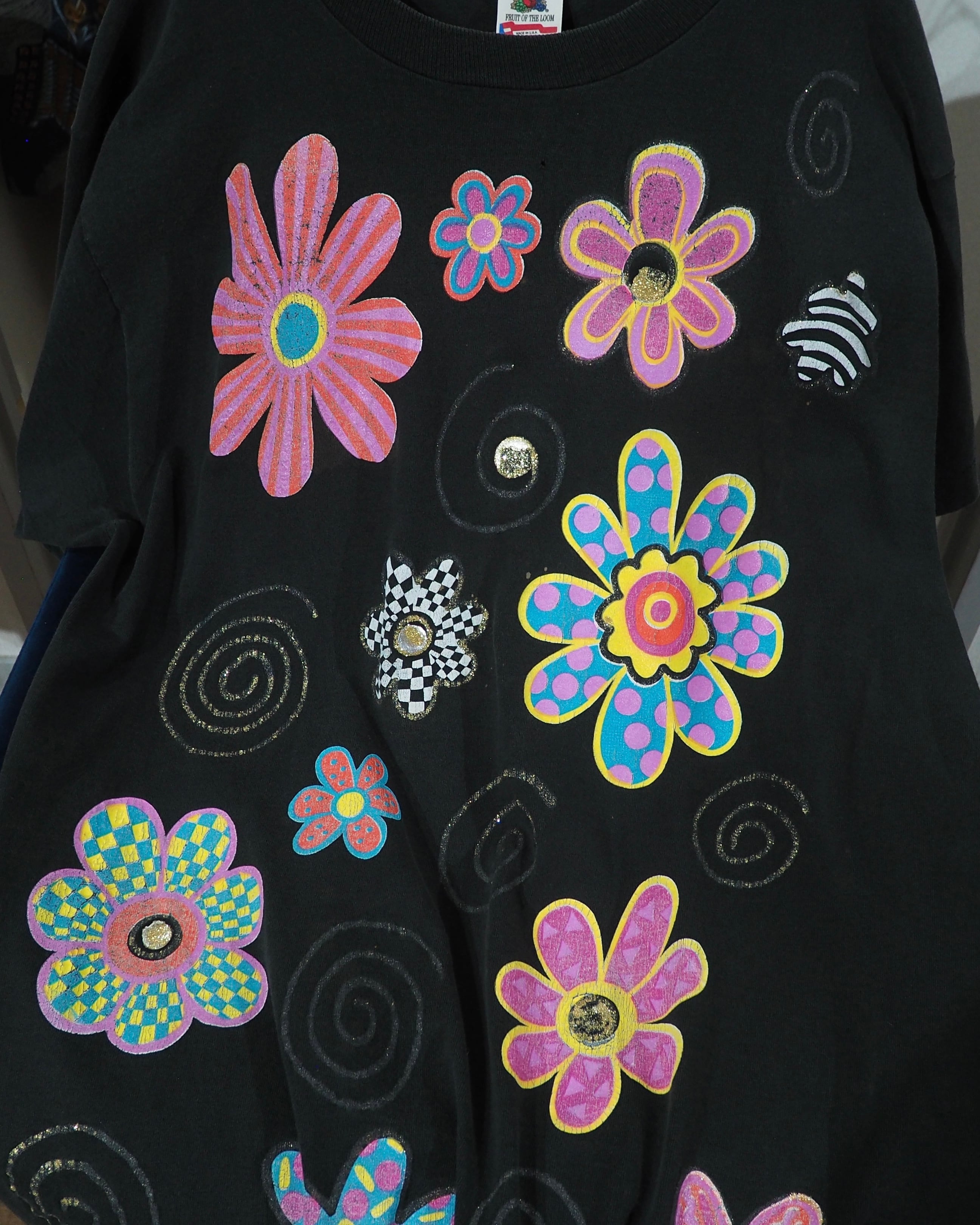 1990s " Special ‐ Made in USA " Colorful Flower Hand Painted vintage loose SS Tee