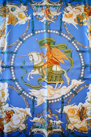 【1999s】"Cavaliers des Nuages 1999" Hermès Carré 90 Silk Scarf