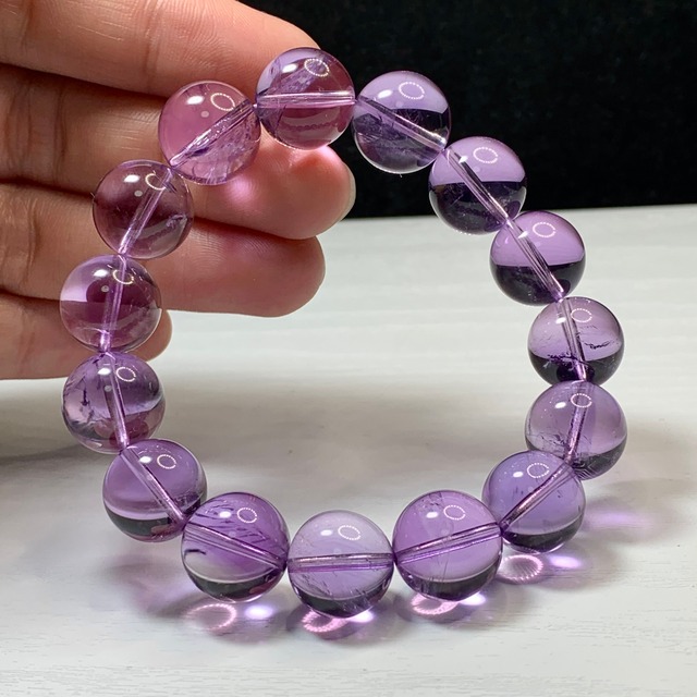 2.超透明☆ライトカラーアメジスト・ブレスレット
