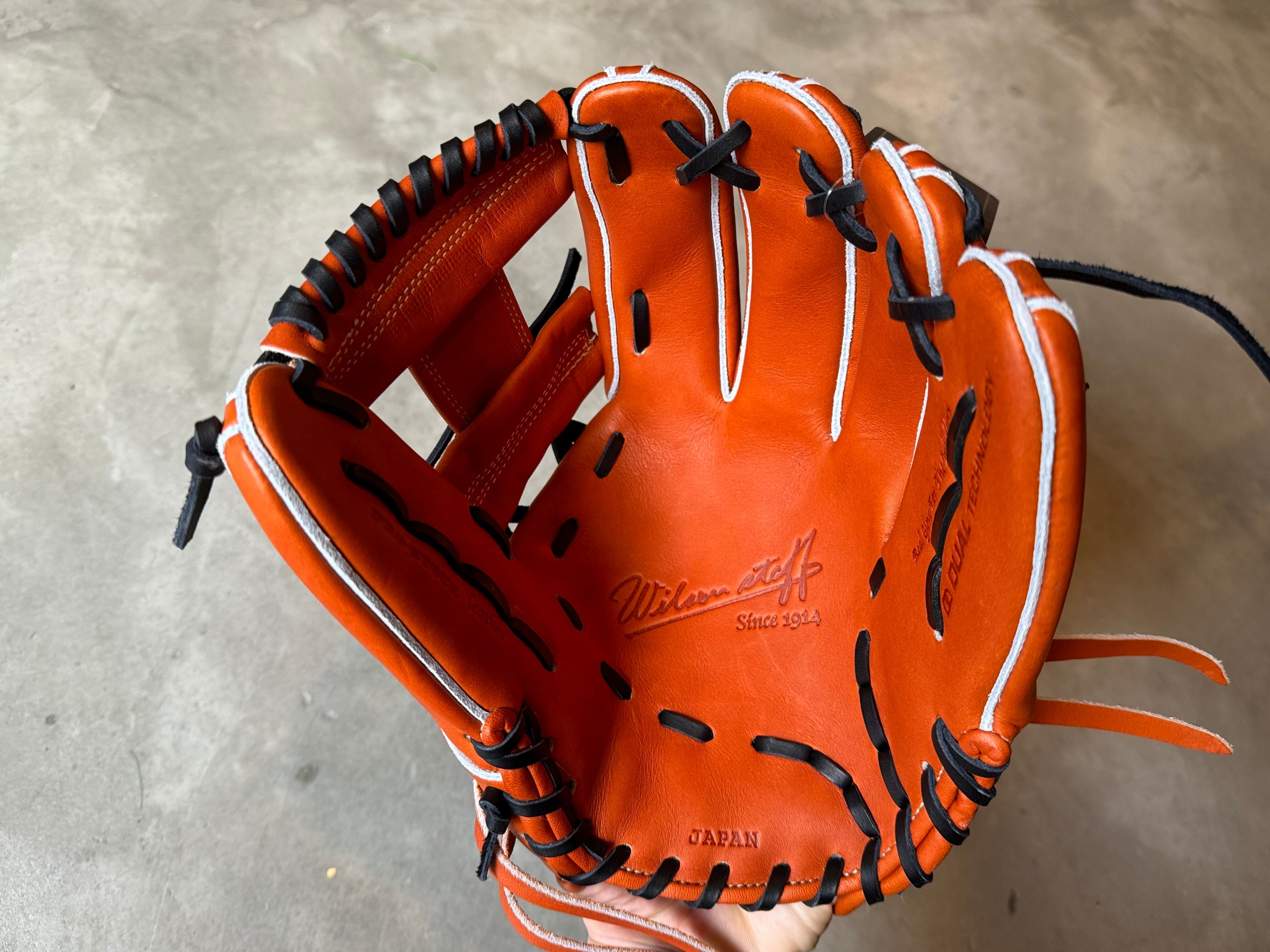2025年モデル【Wilson】硬式用グローブ 1723型 [Wilson中村氏 2025年モデル【Wilson】硬式用グローブ 1723型 [Wilson中村氏