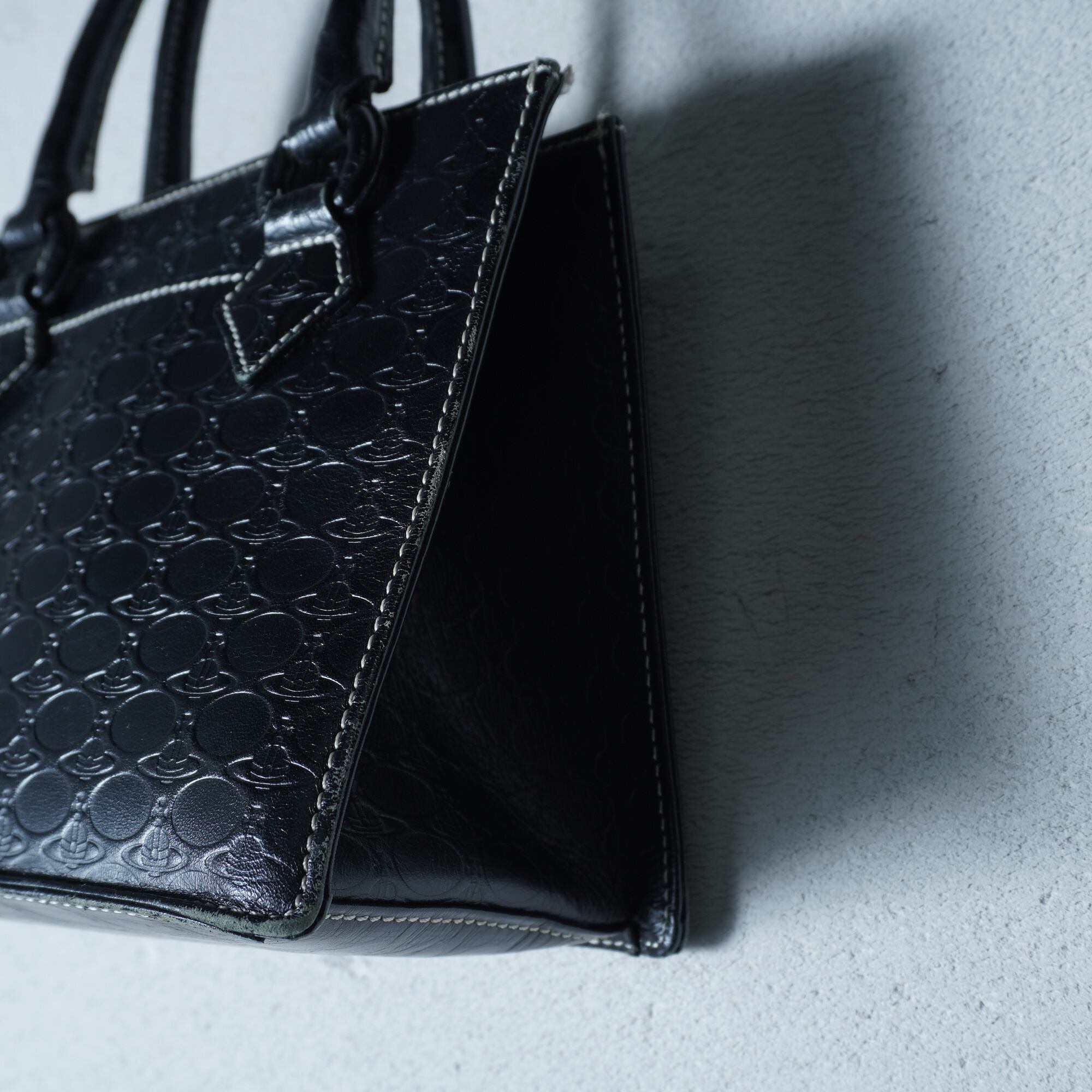 Vivienne Westwood】ヴィヴィアンウエストウッド ”オーブロゴ総柄