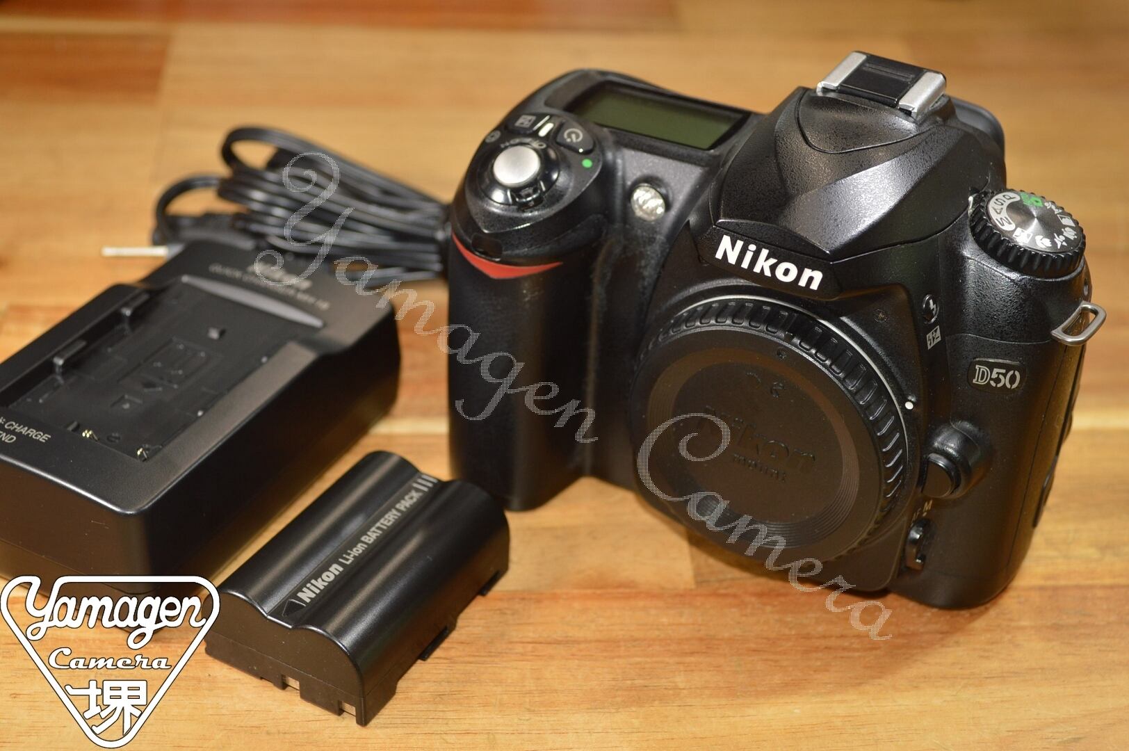 ニコン/Nikon D70 Body 【充電器、バッテリー付】[Y2609004] | カメラ