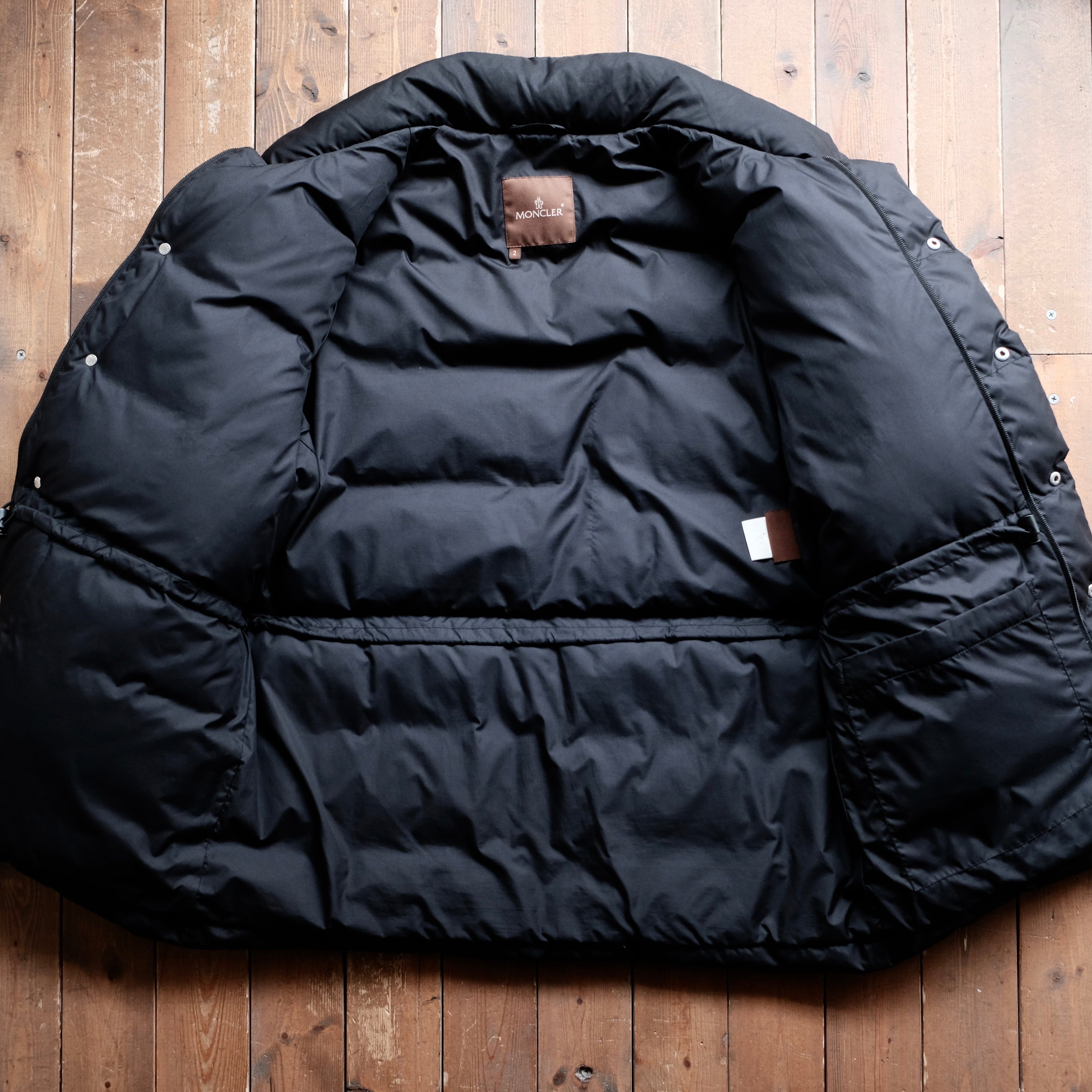 MONCLER PARIS BROWN TAG OLD MODEL DOWN JACKET | safarionline