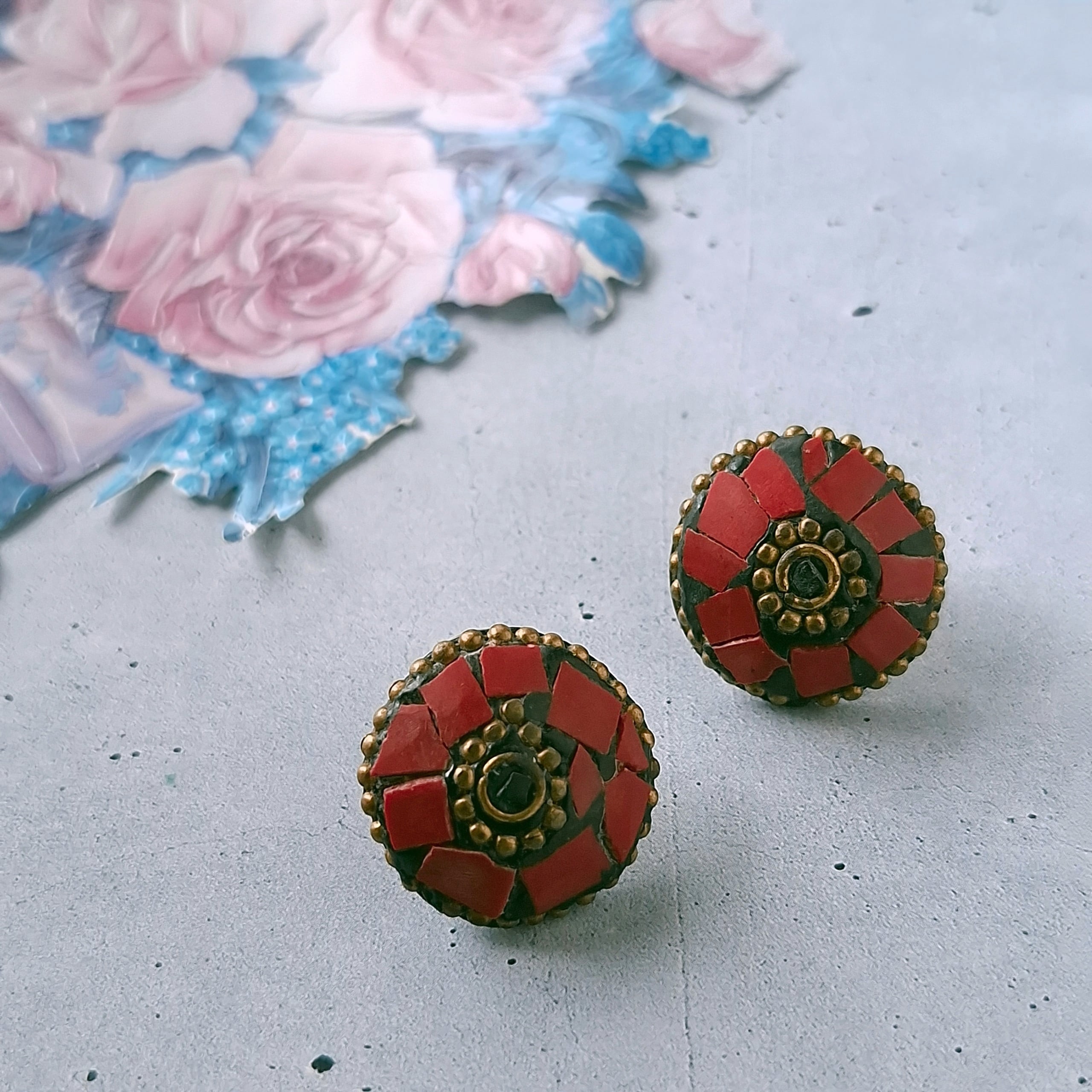delightful kicky uni vintageshop