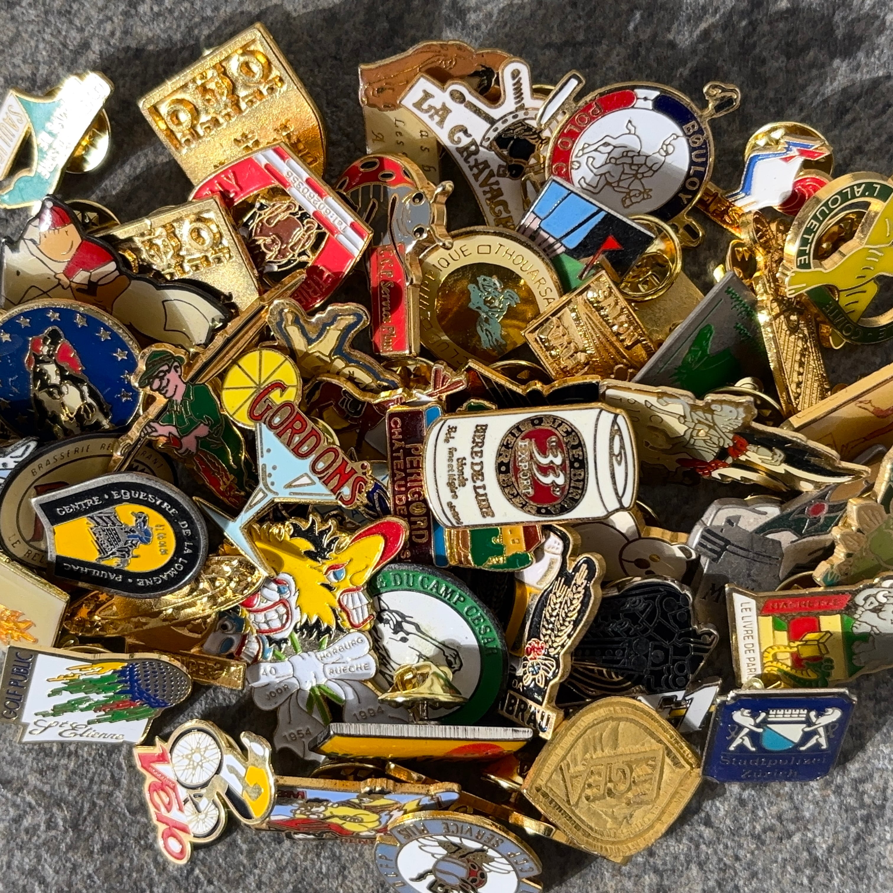 ピンズ・ピンバッジ・缶バッジ 70s-80s NIKE VINTAG PINS ピンズが好き | べるりんのーと ANTIQUE & VINTAGE
