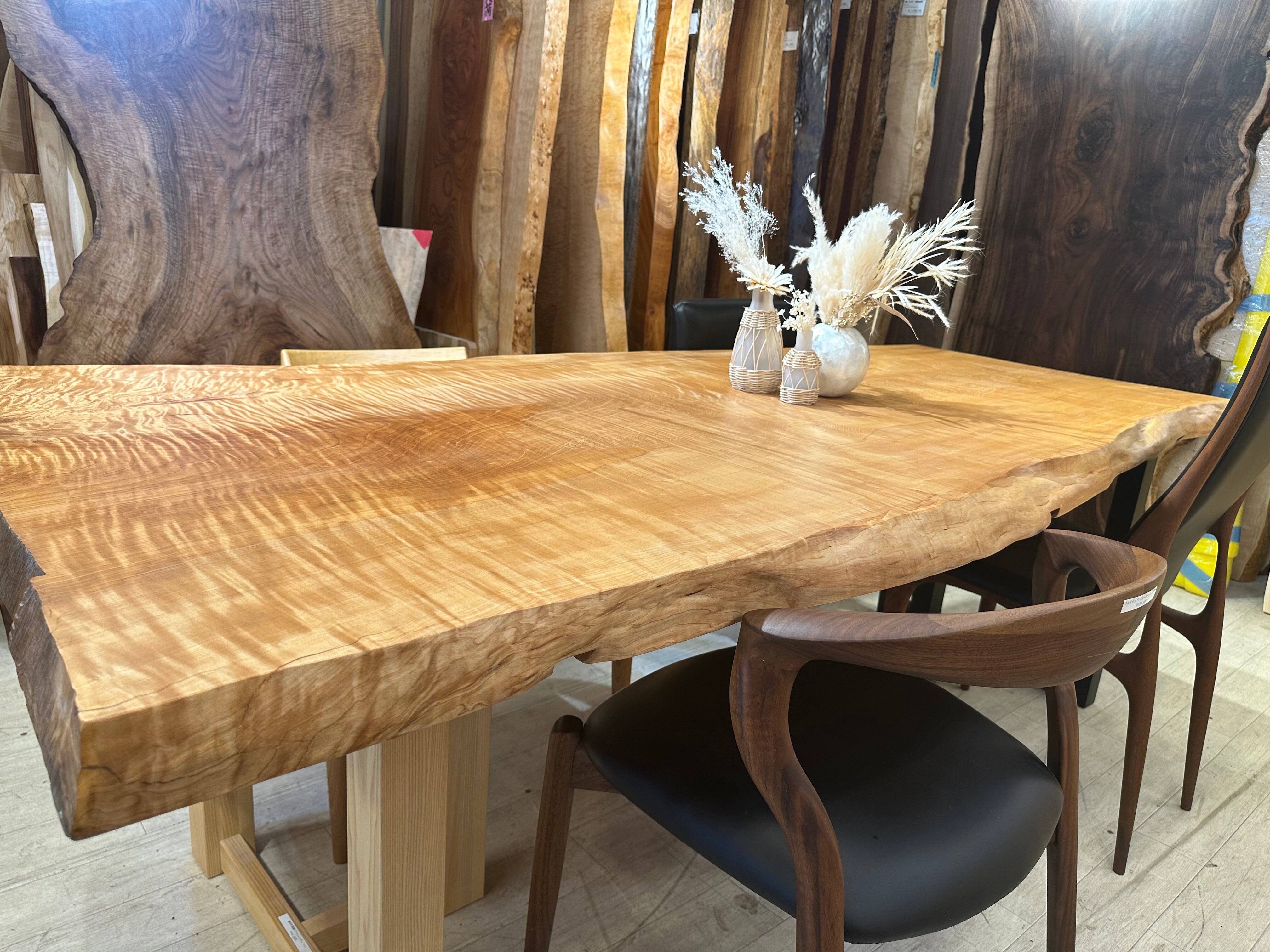 全面杢】栃（トチ）_2020×770-930-960×63_浅草本店_テーブル天板/一枚