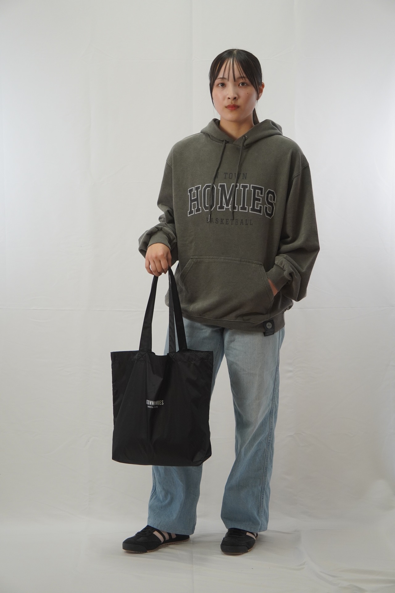 【受注生産】NYLON LOGO BAG color Black - 4