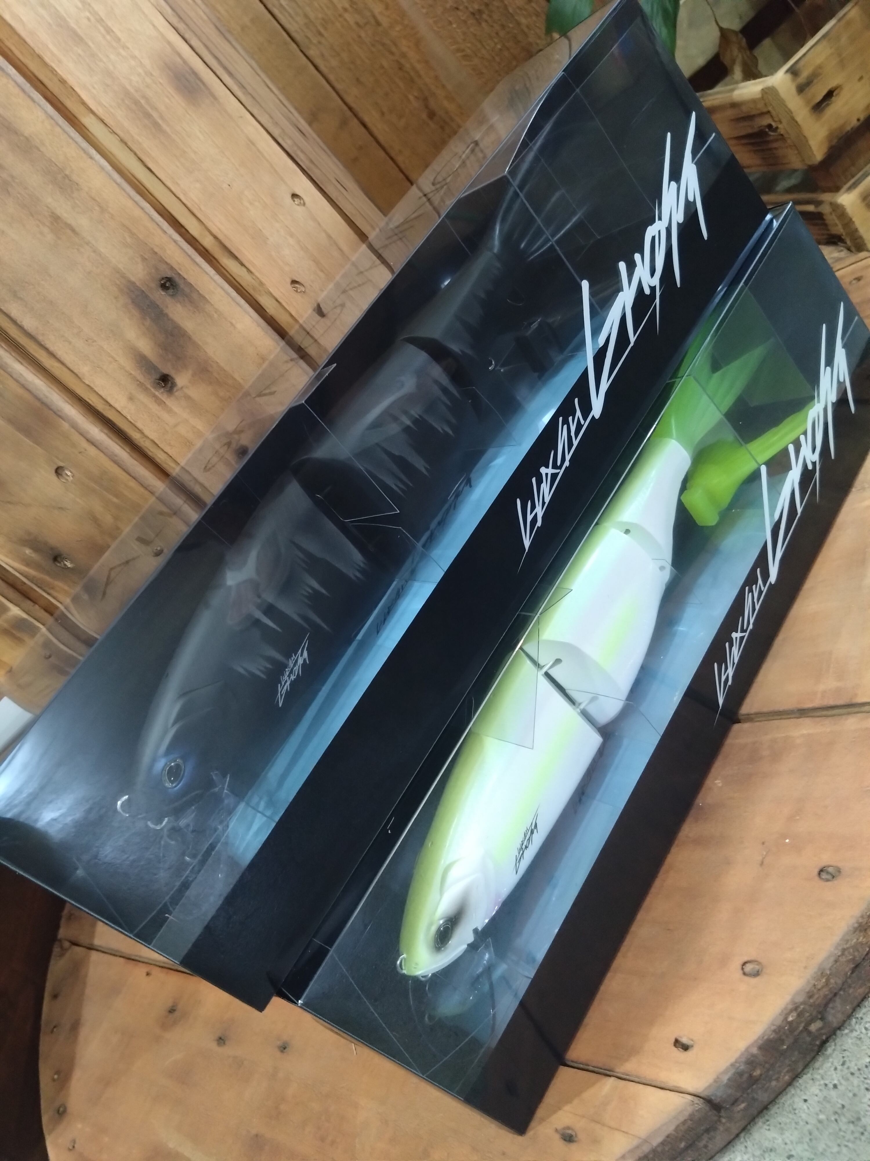 クラッシュ ゴースト 魚酔 DRT KLASH 済ませよ GHOST ビッグベイト 